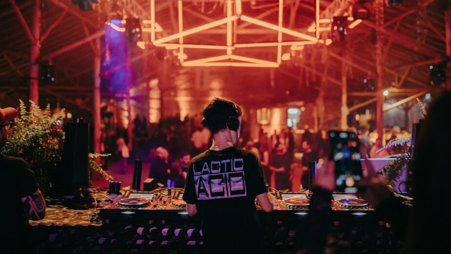 Custom Img 139 924x520