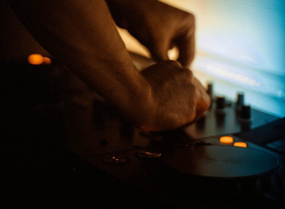 Custom Img 212 924x678